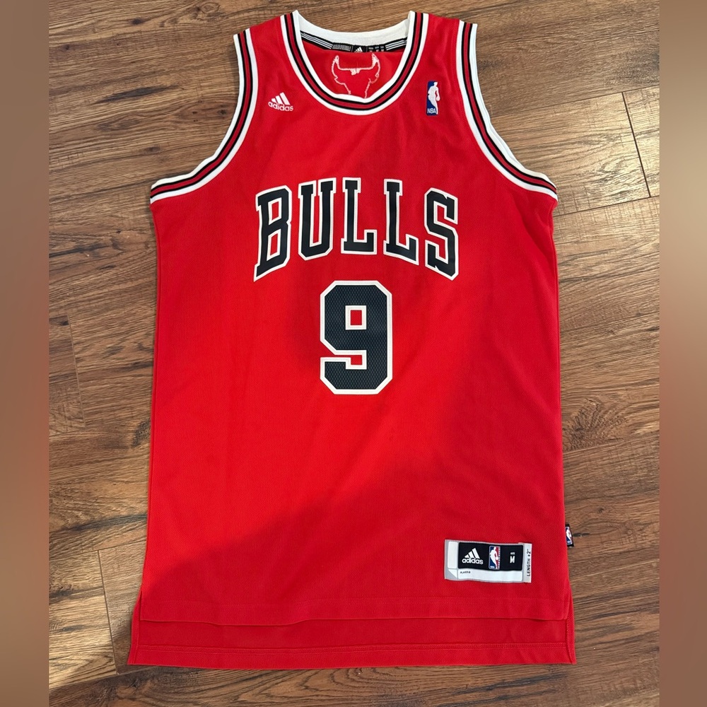 Men’s Medium Luol Deng Chicago Bulls Jersey